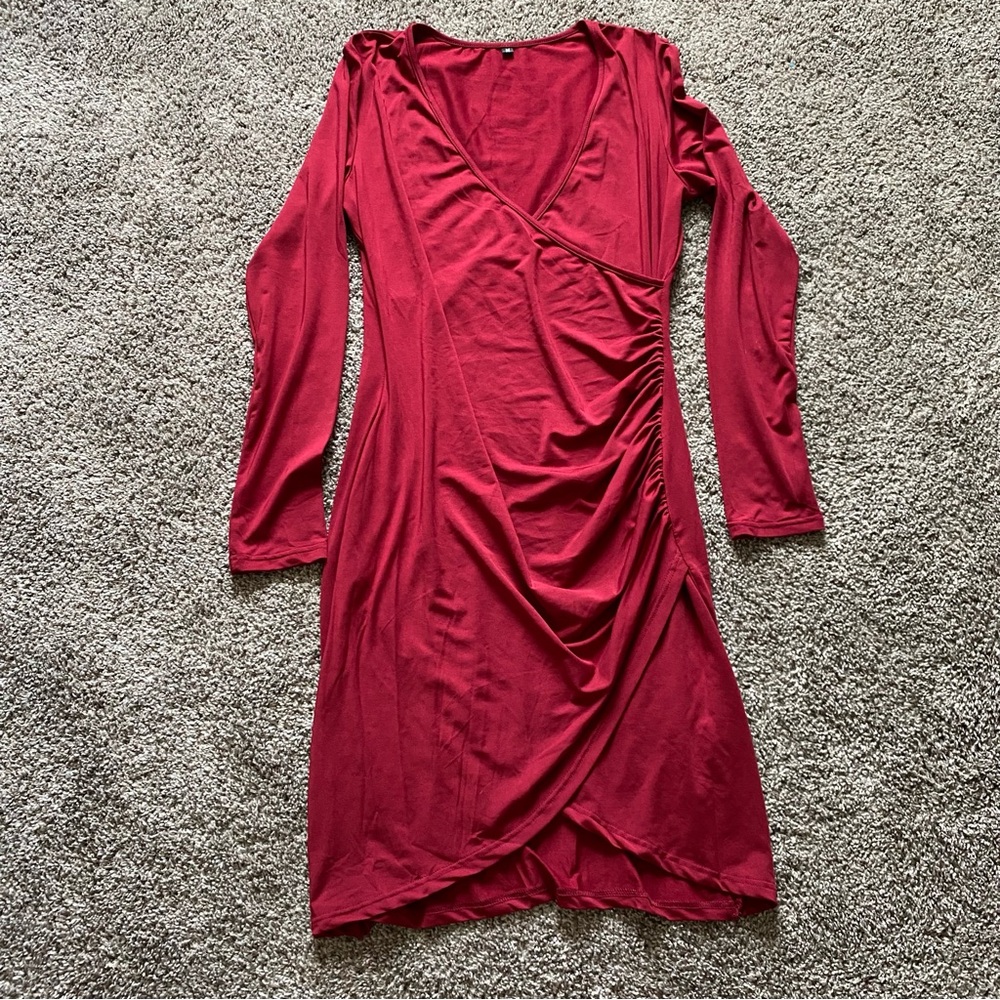Elegant Red Long Sleeve Dress